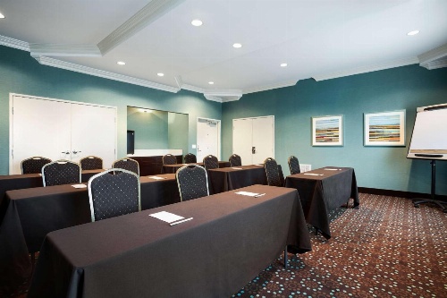 Hampton Inn By Hilton Los Angeles Intl Airport/Hawthorne image 3